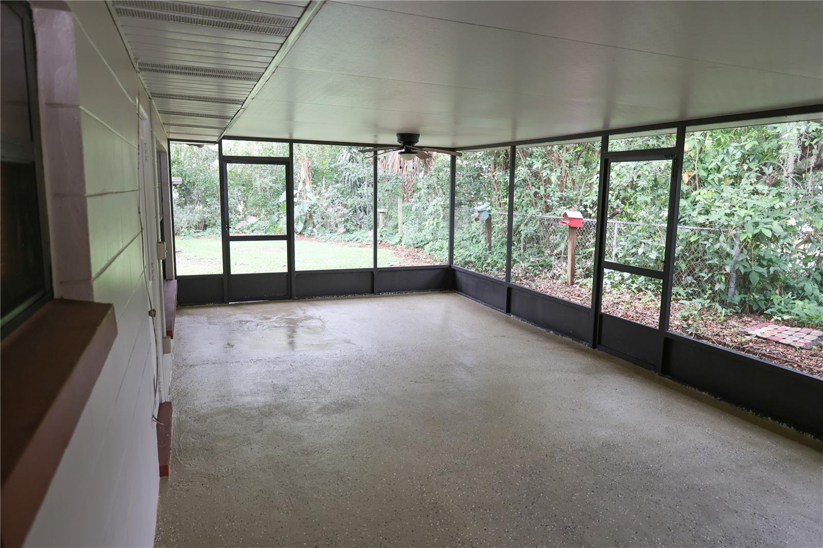 111 DEEN BLVD