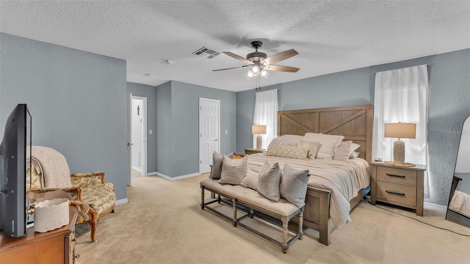 1188 DE LA PALMA AVE