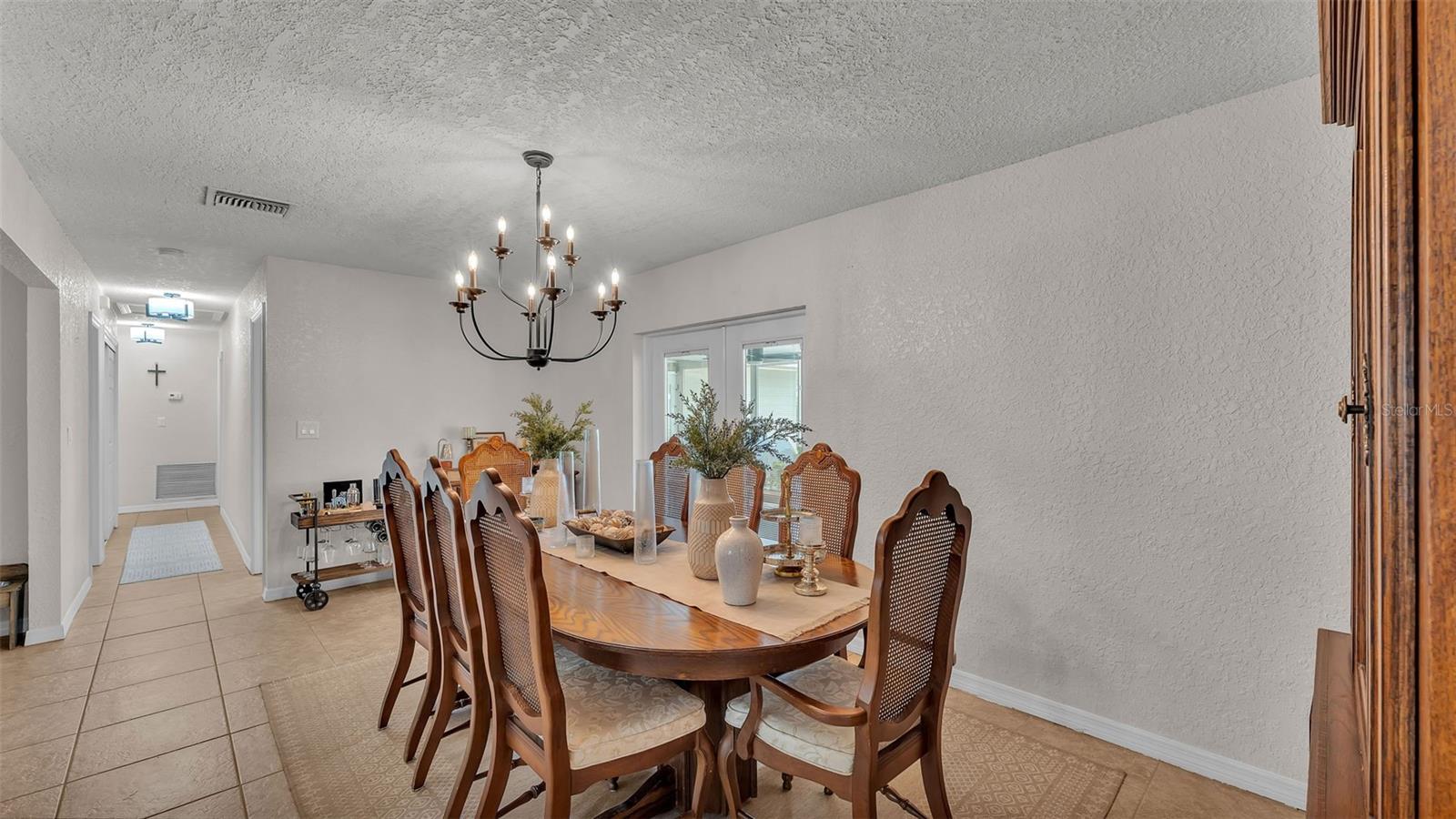 1188 DE LA PALMA AVE