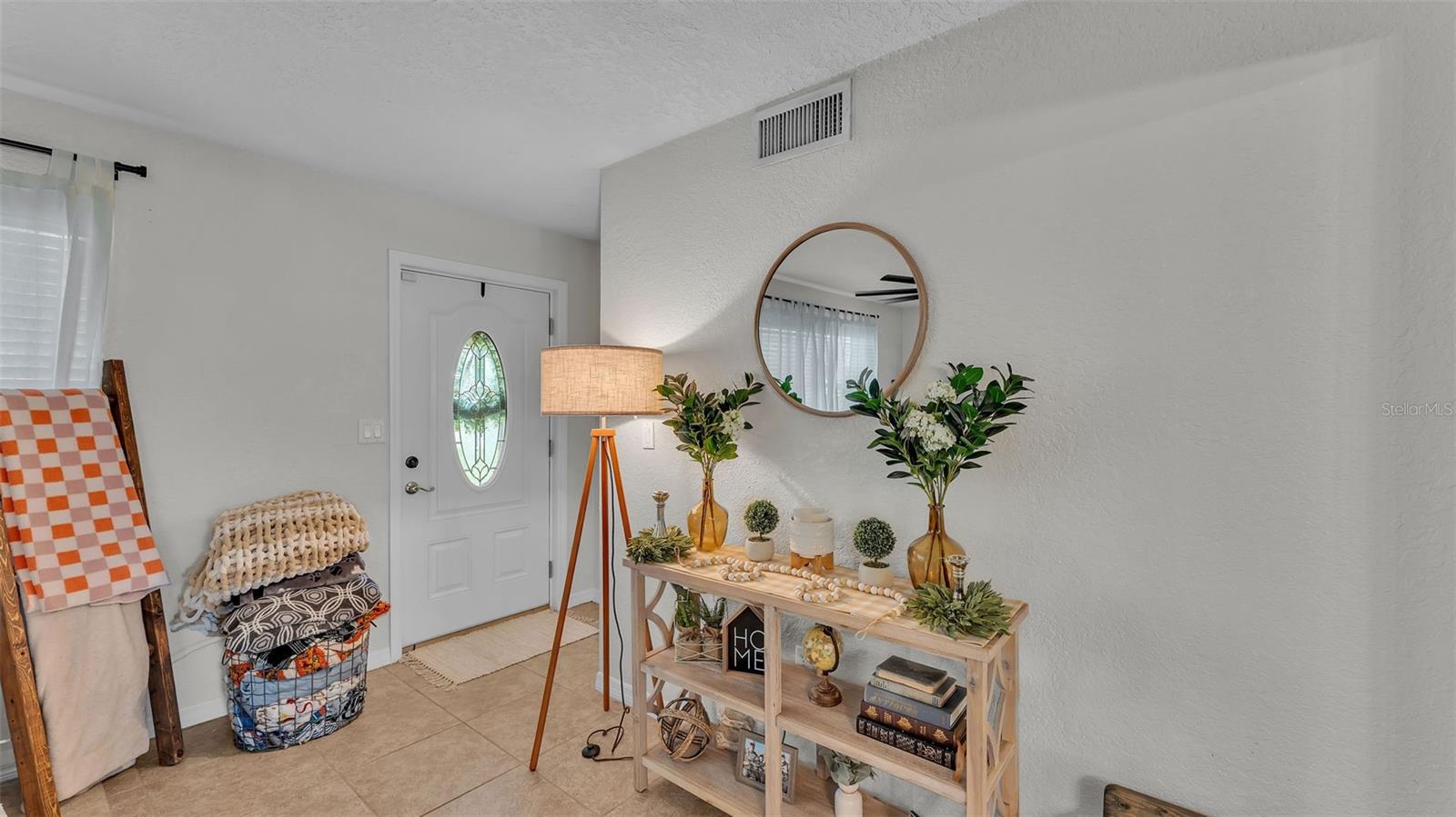 1188 DE LA PALMA AVE