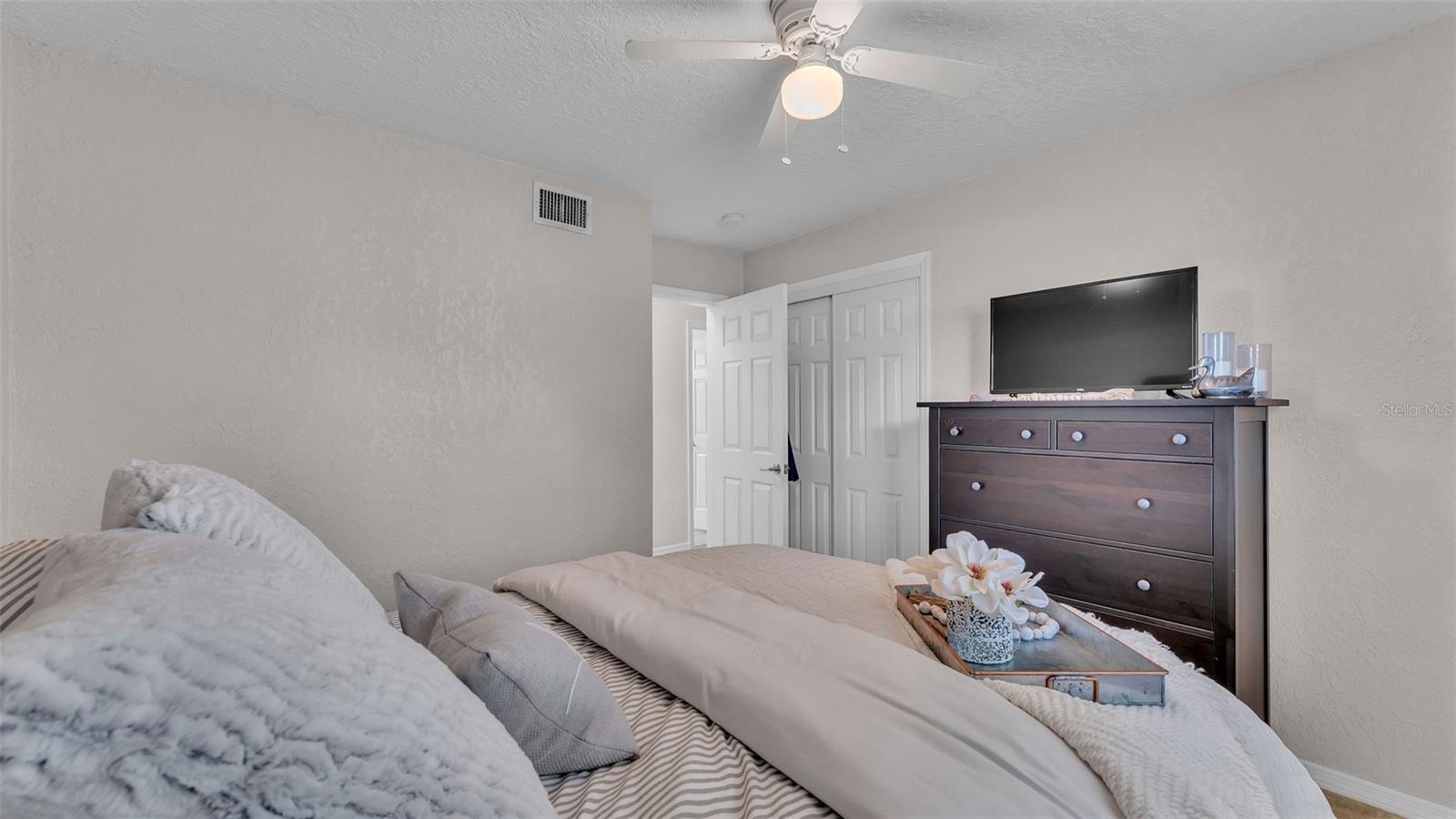 1188 DE LA PALMA AVE