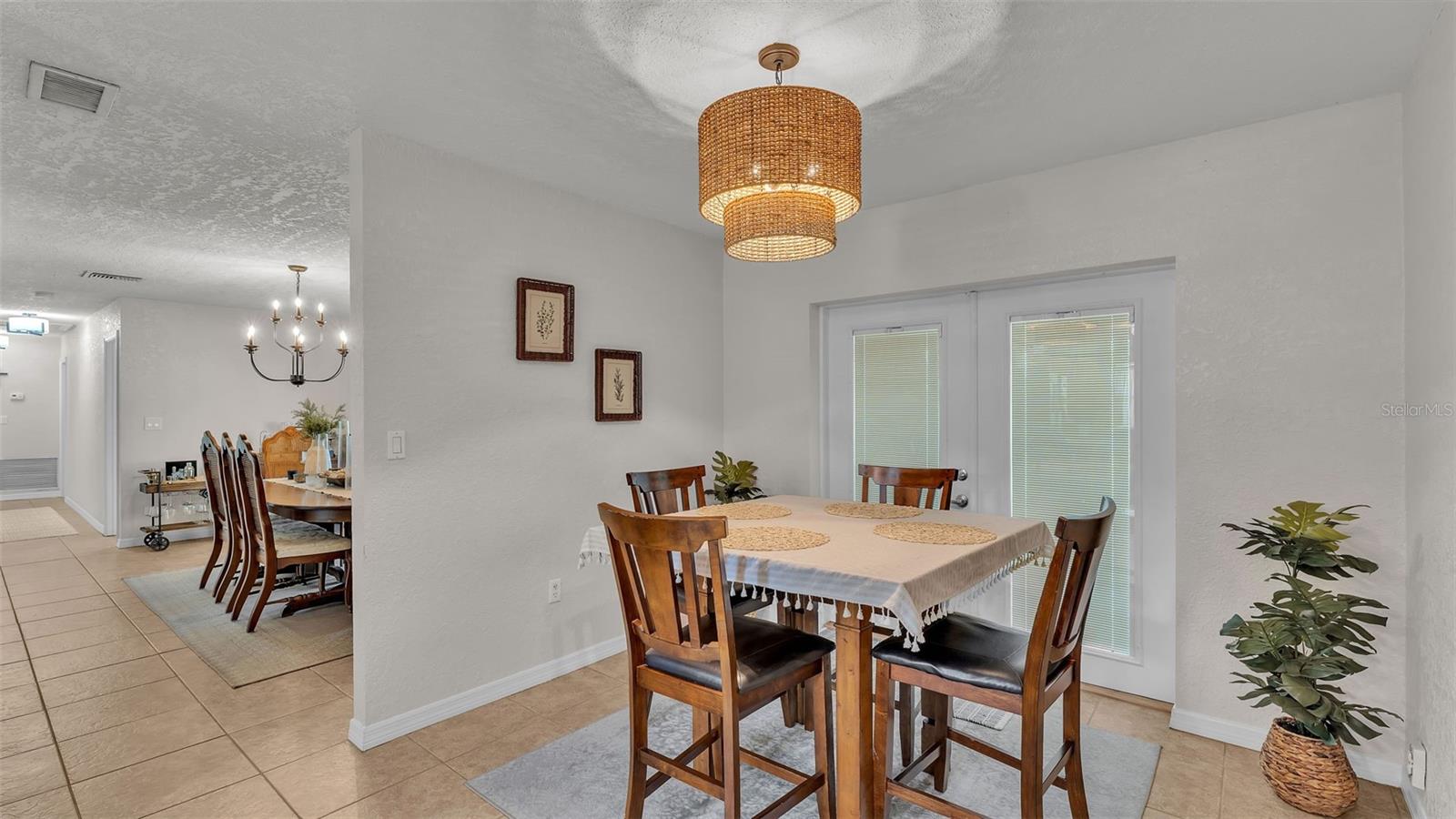 1188 DE LA PALMA AVE