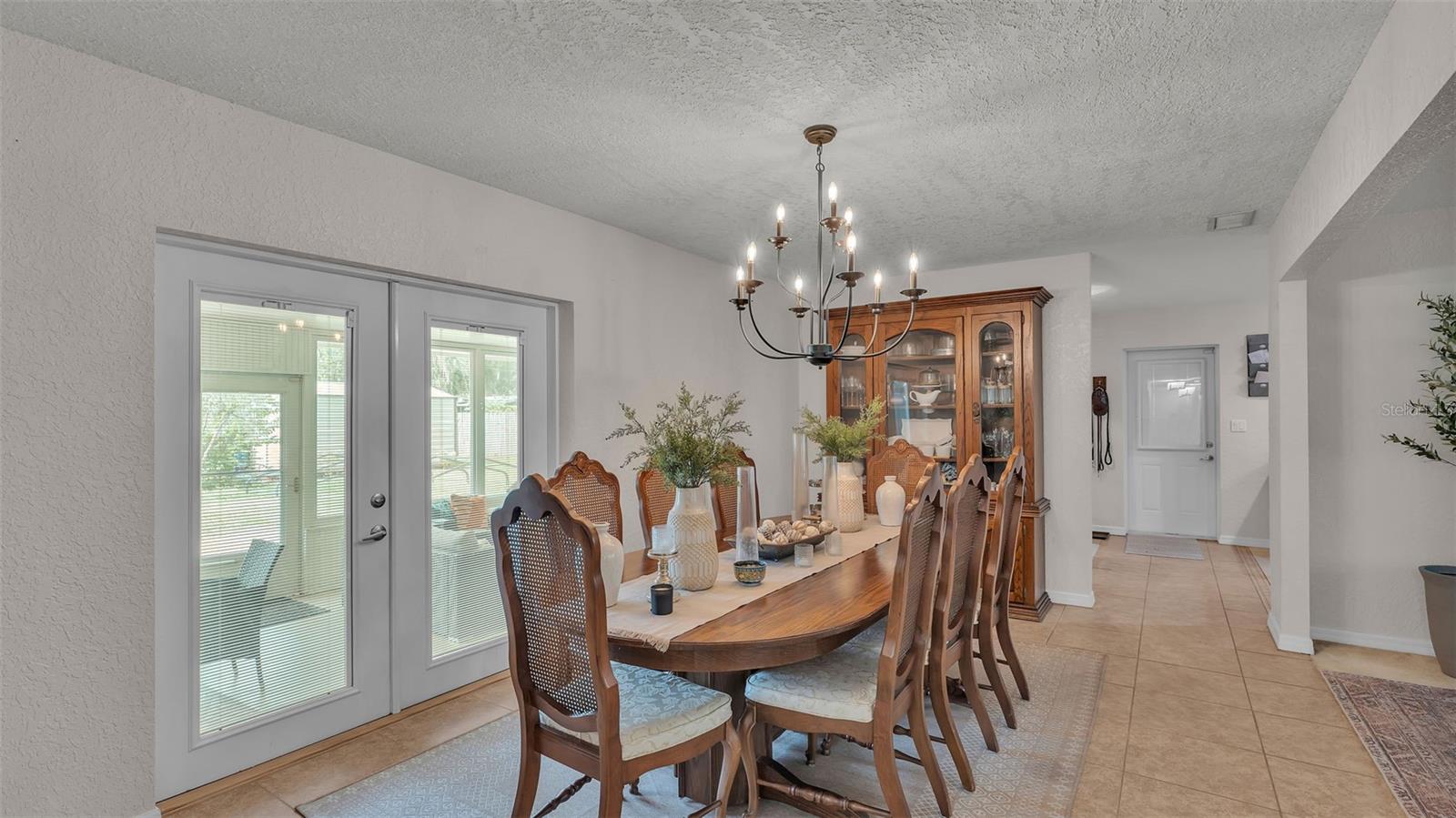 1188 DE LA PALMA AVE