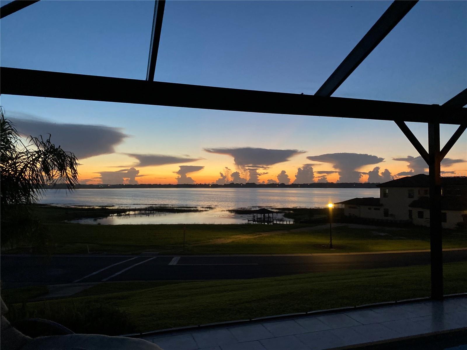 214 SPRING AZURE DR