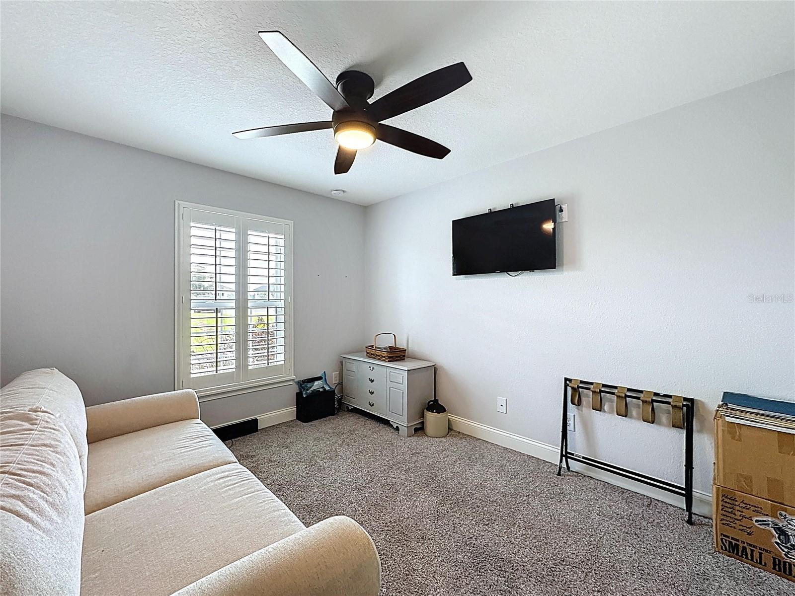 214 SPRING AZURE DR