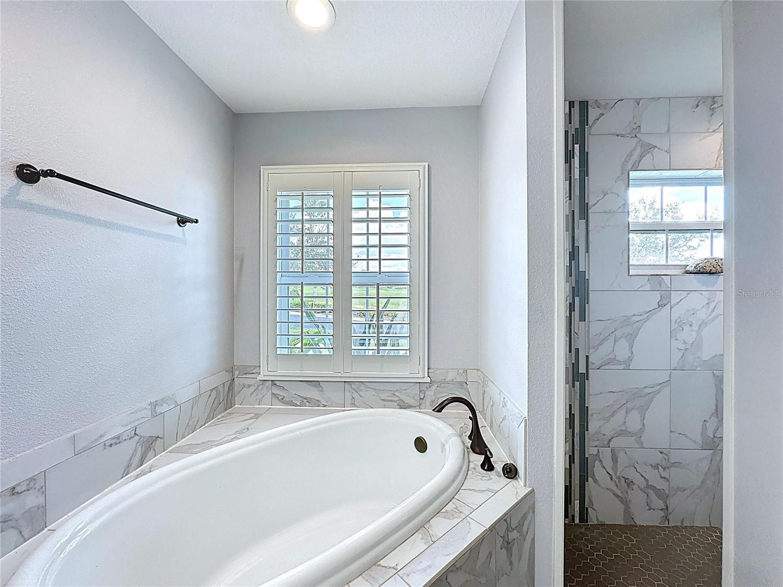 214 SPRING AZURE DR