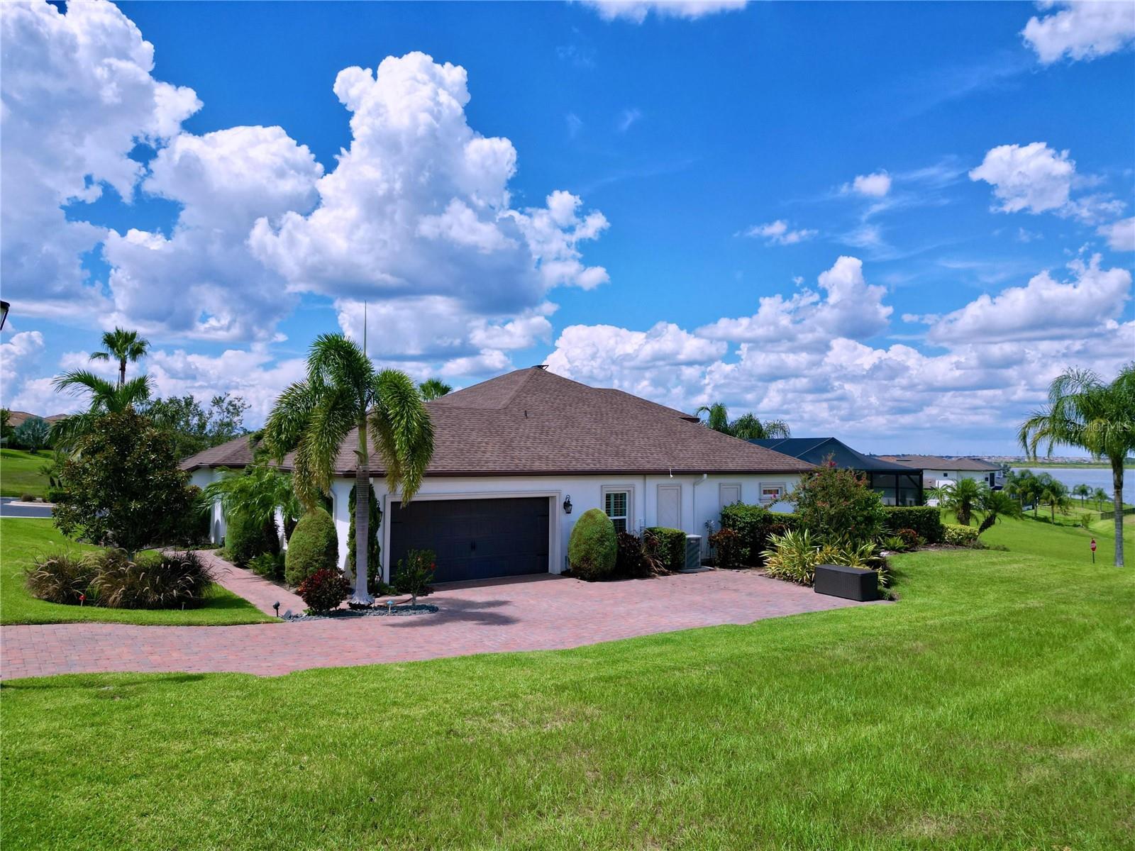 214 SPRING AZURE DR