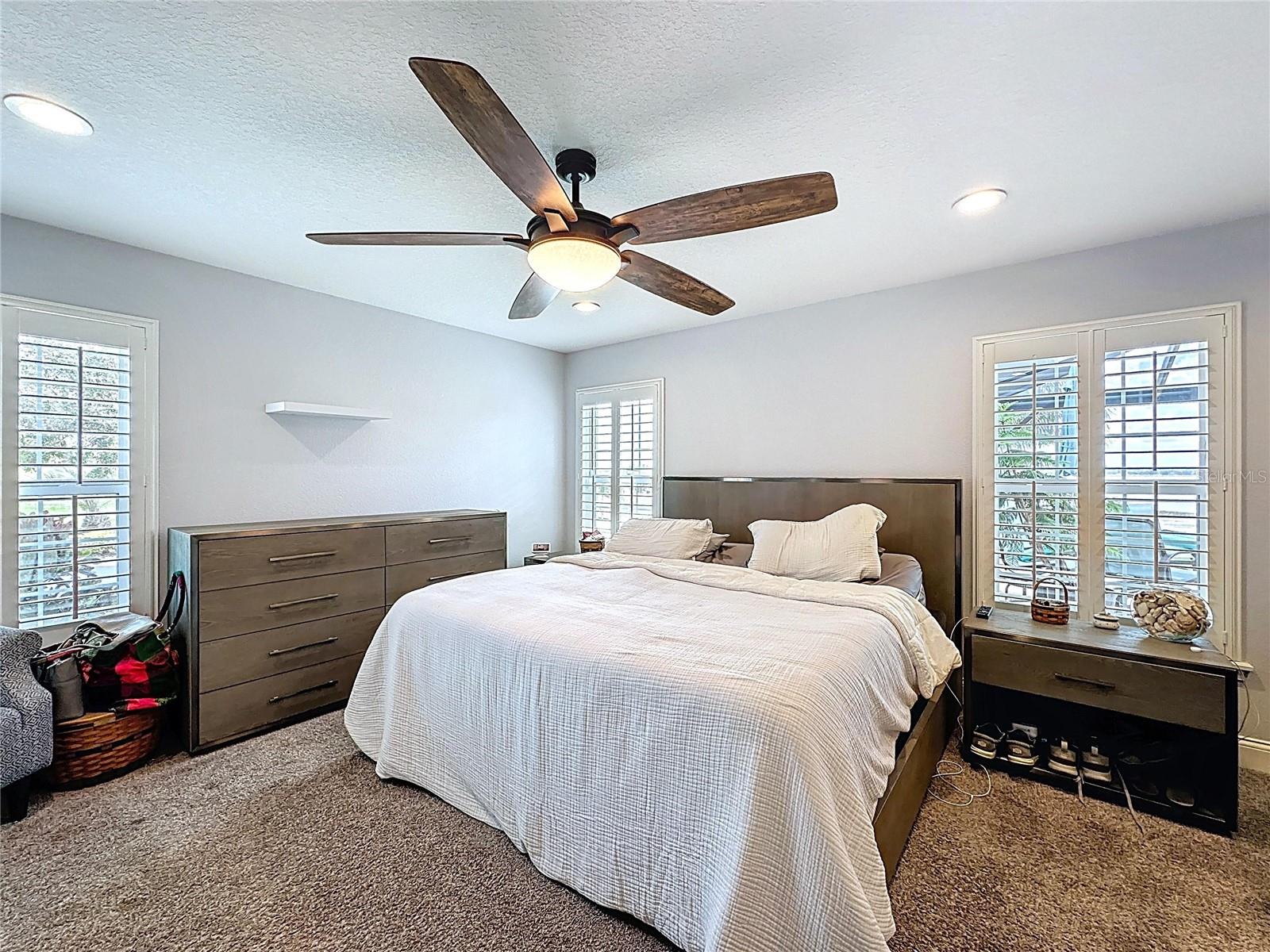 214 SPRING AZURE DR