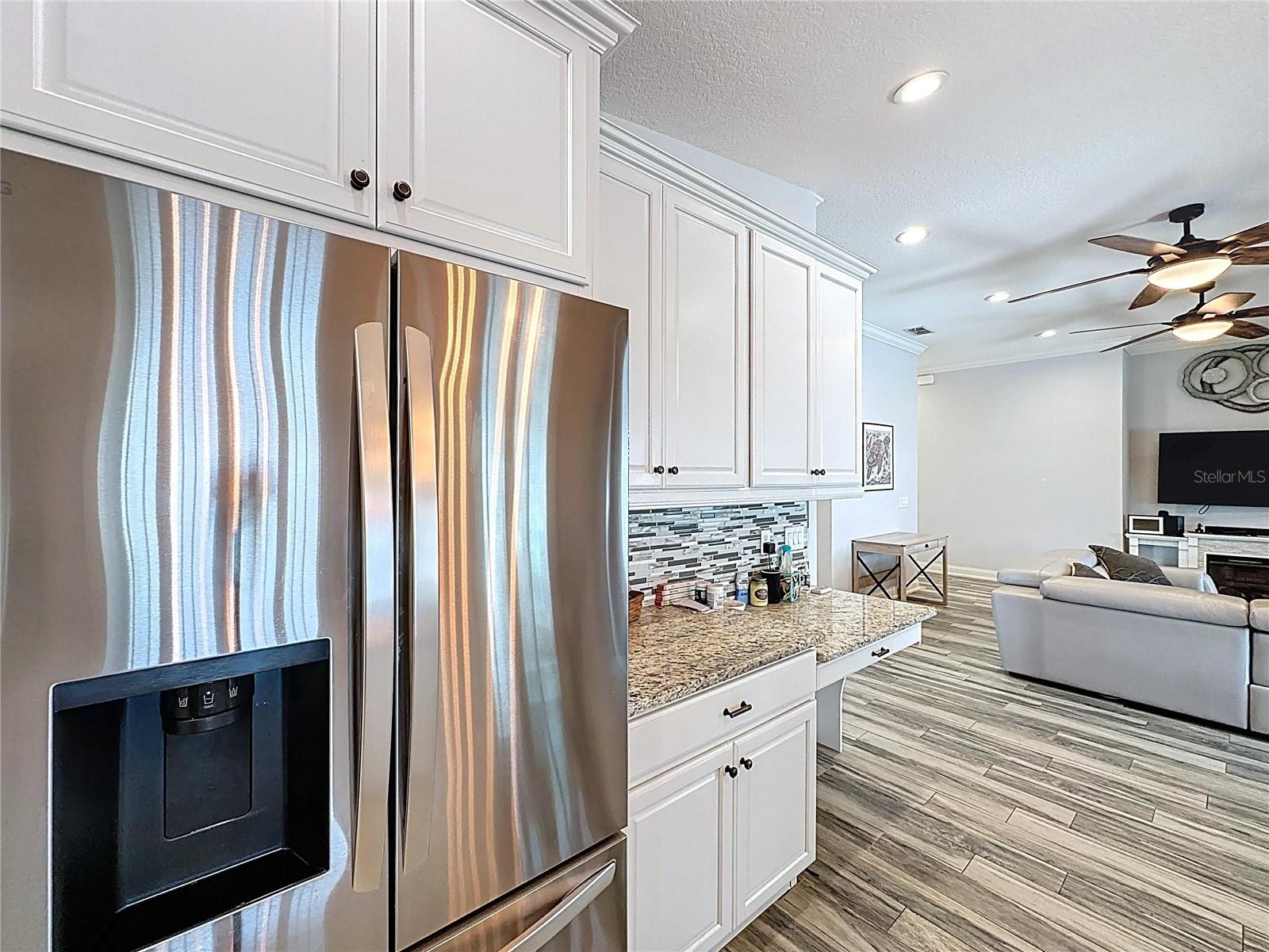214 SPRING AZURE DR
