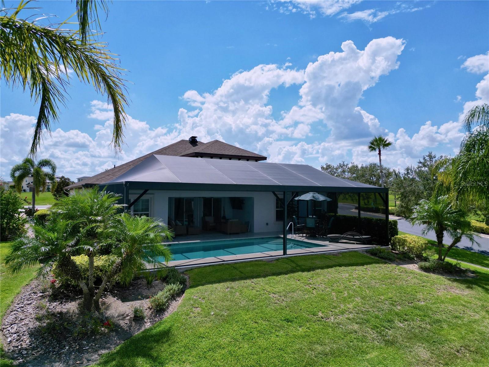 214 SPRING AZURE DR
