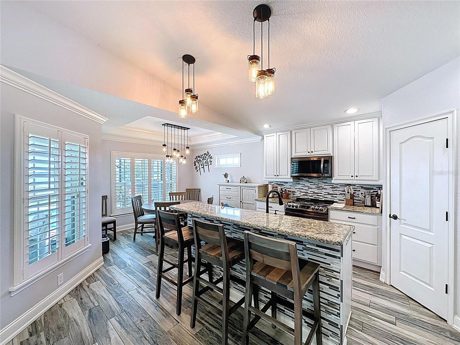 214 SPRING AZURE DR