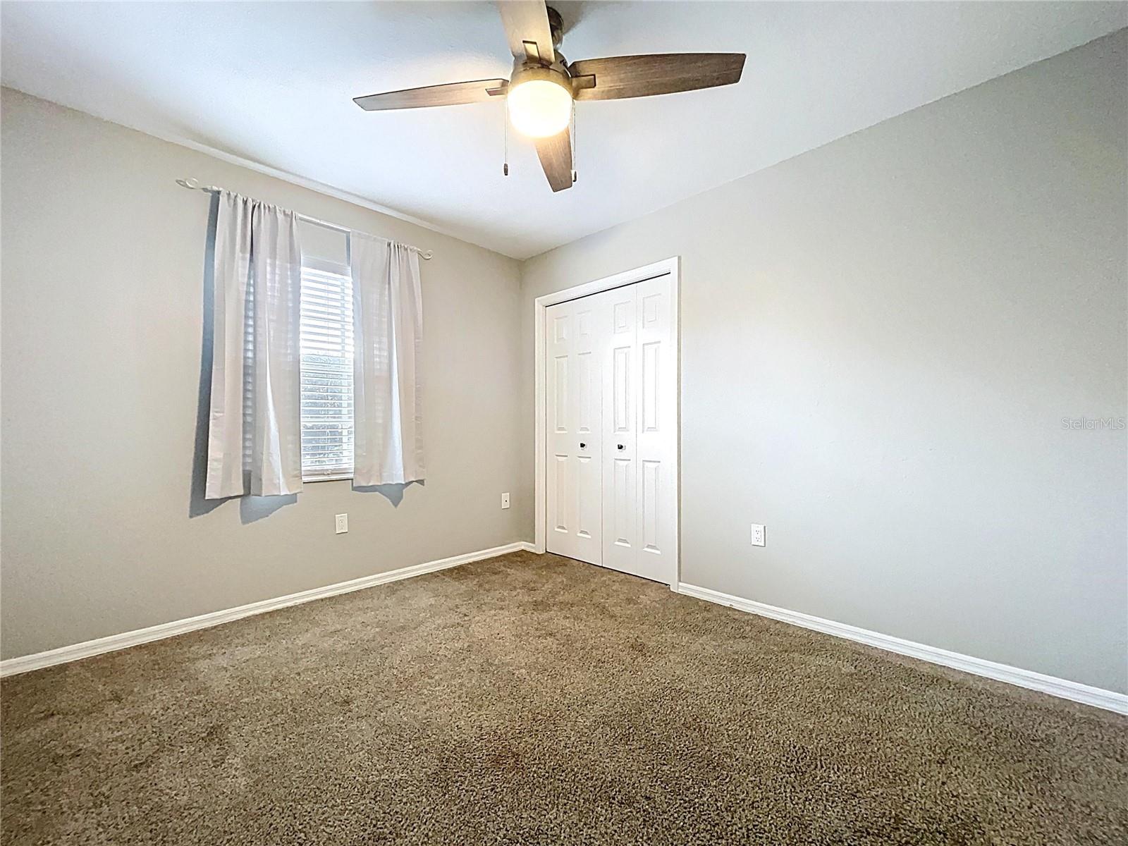 1904 VISTA VIEW DR