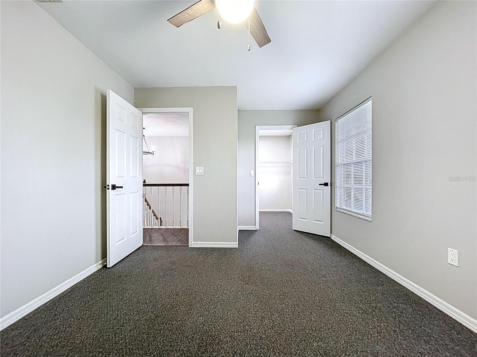 1904 VISTA VIEW DR