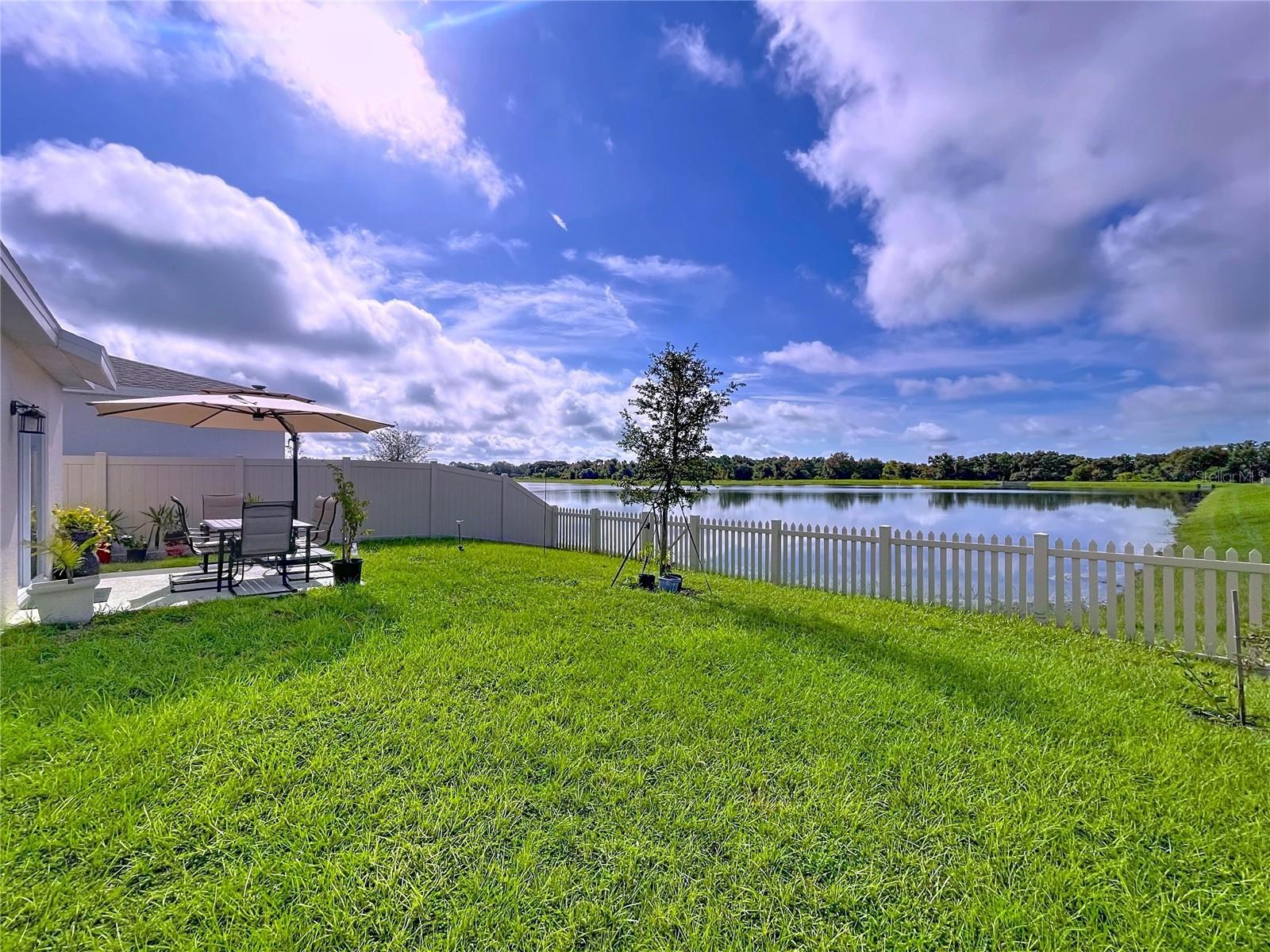 1285 DEEPWATER CIR