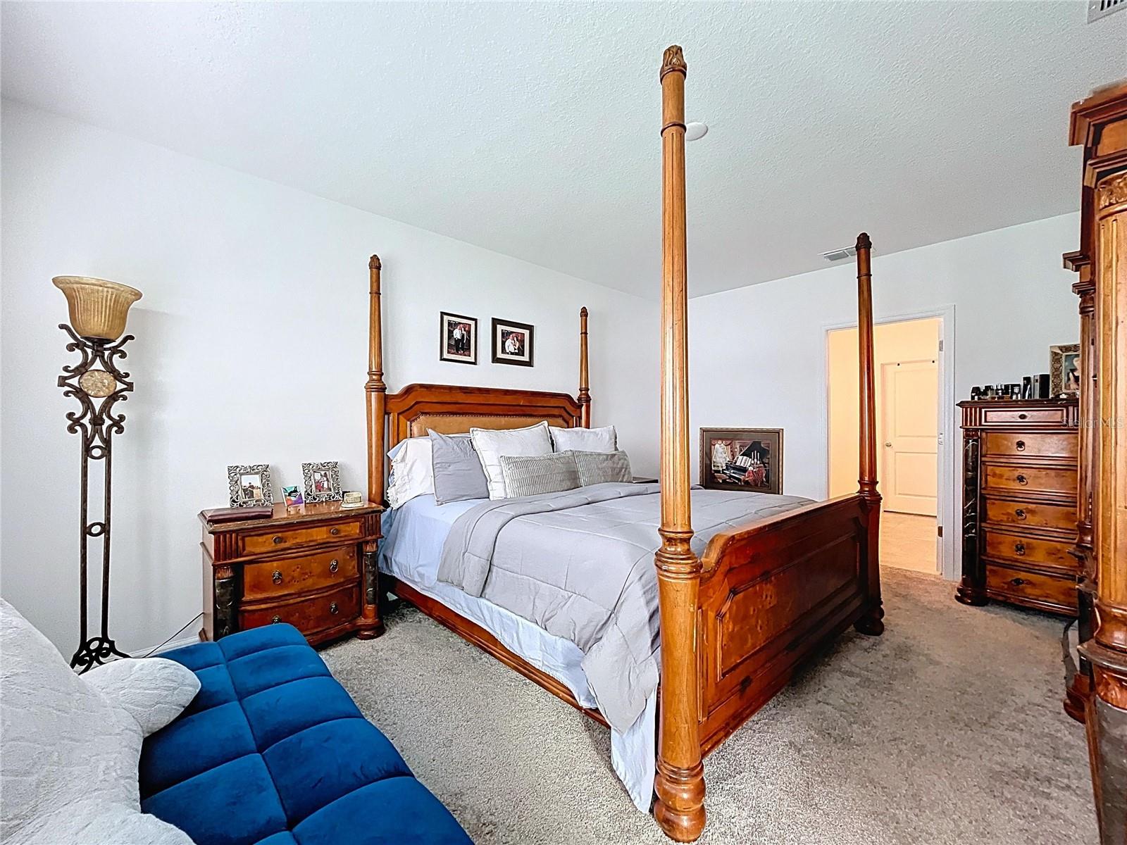 1285 DEEPWATER CIR