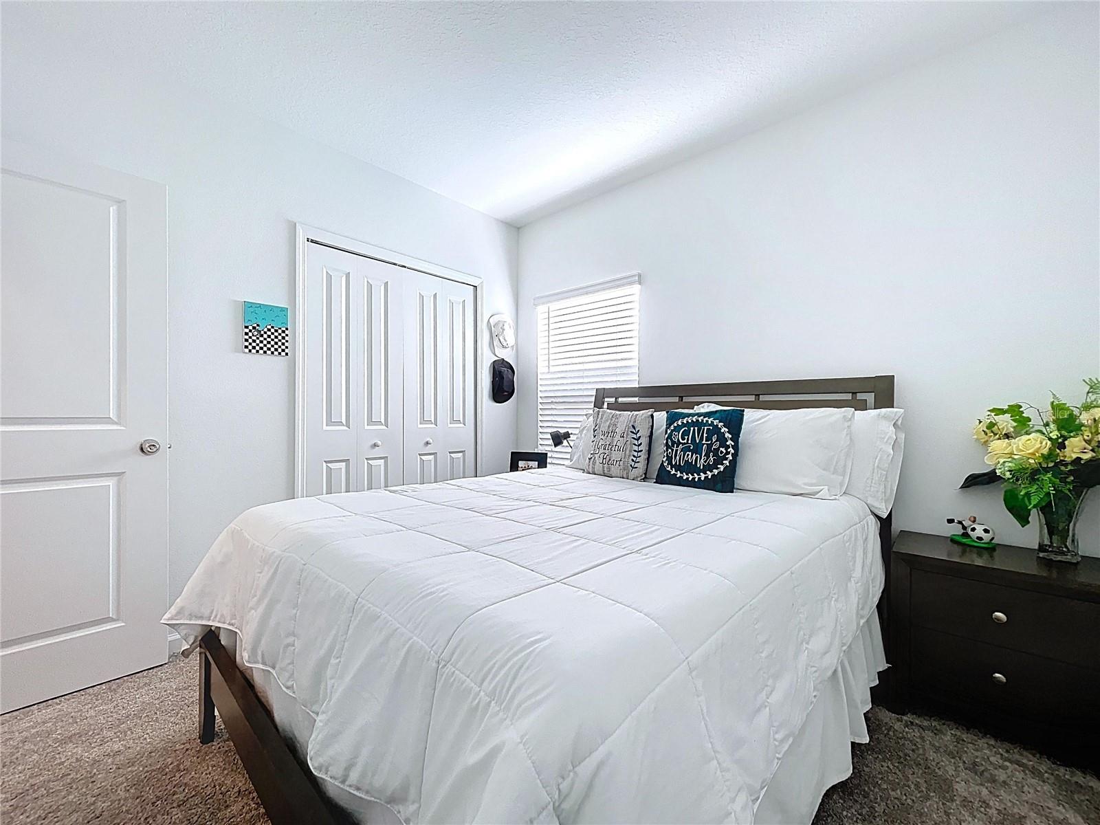1285 DEEPWATER CIR