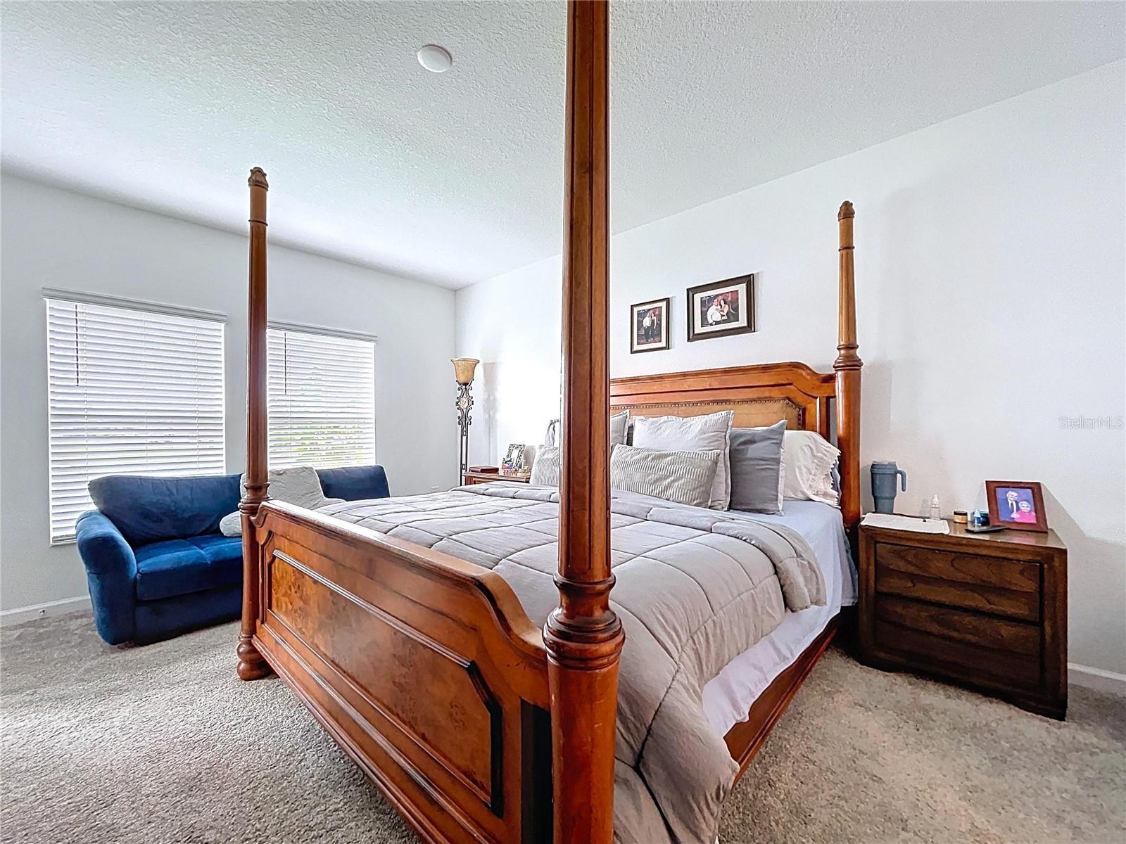 1285 DEEPWATER CIR