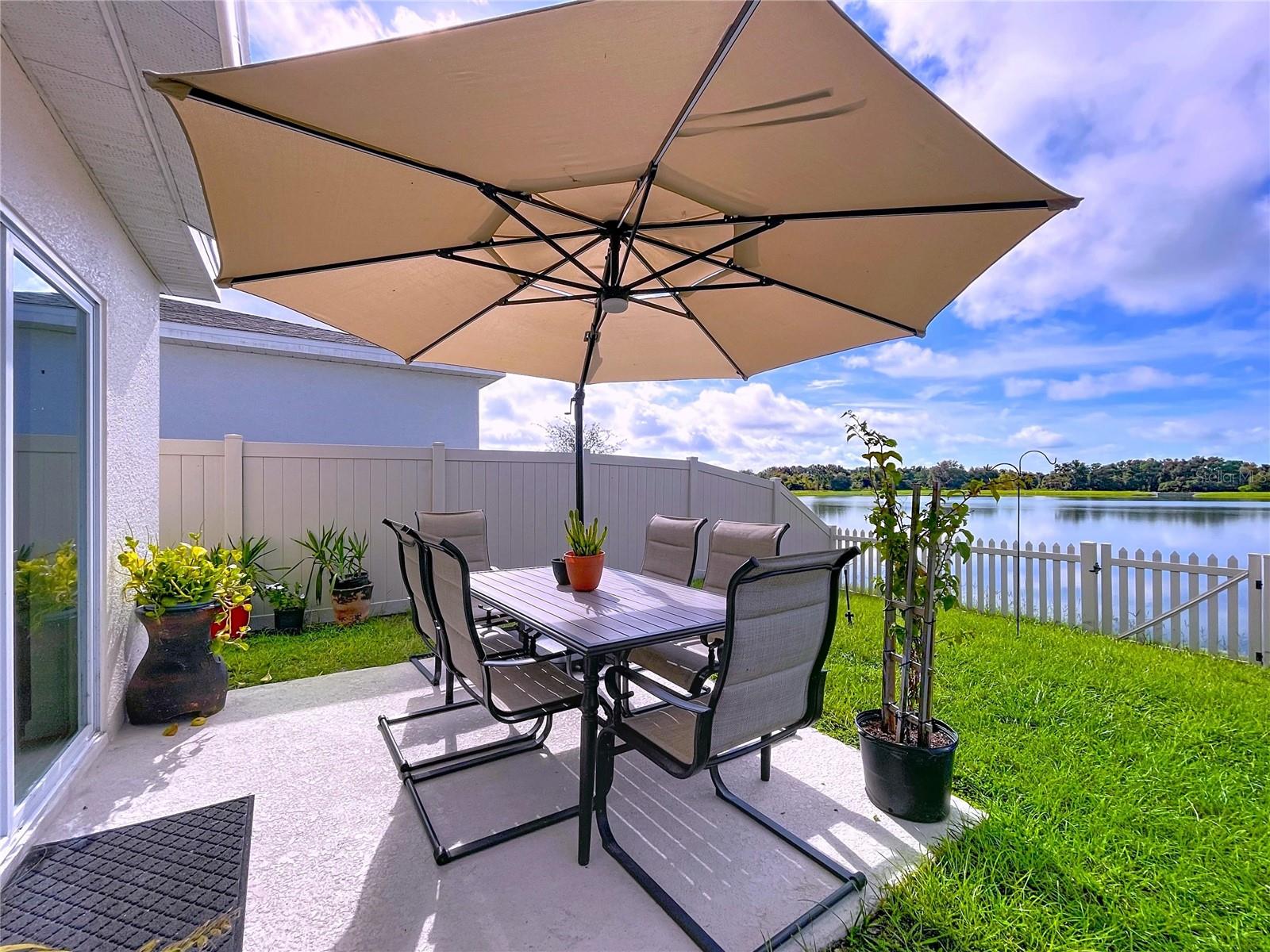 1285 DEEPWATER CIR