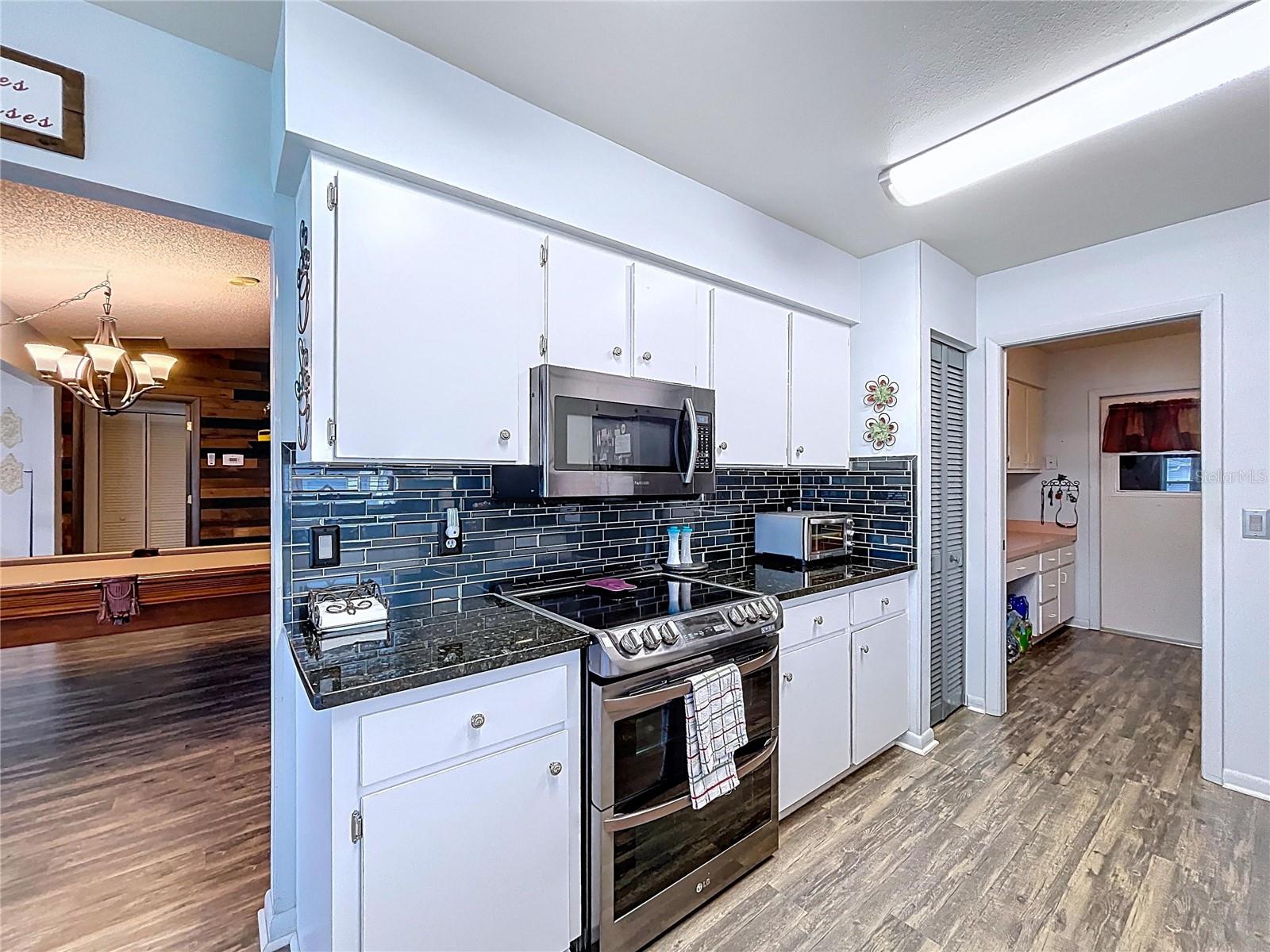 2137 GRAND CYPRESS DR