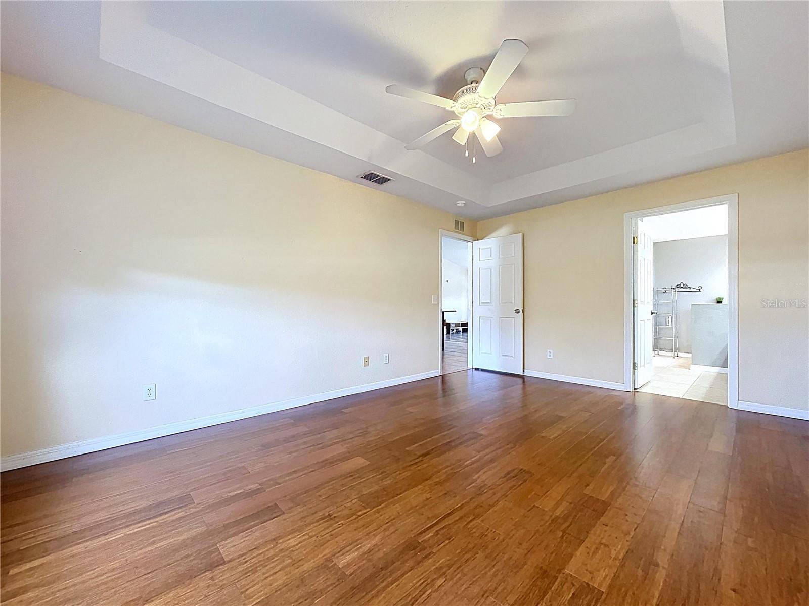 455 MAJESTIC GARDENS BLVD