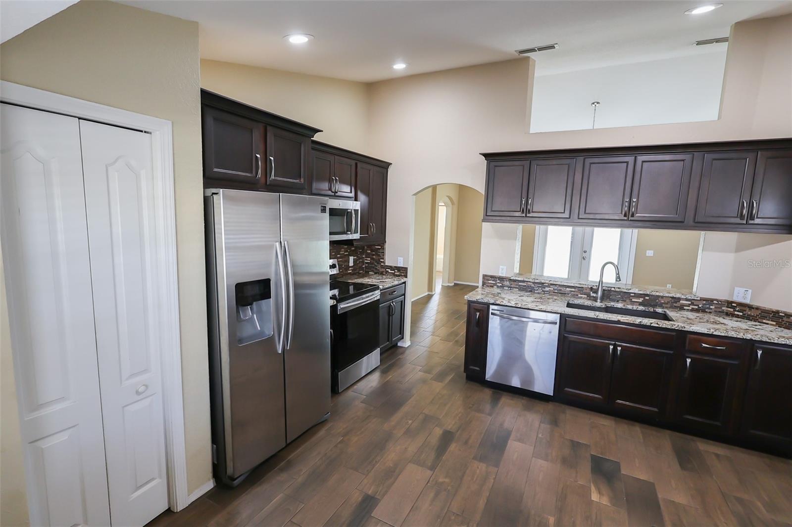 4652 MAGNOLIA PRESERVE LOOP