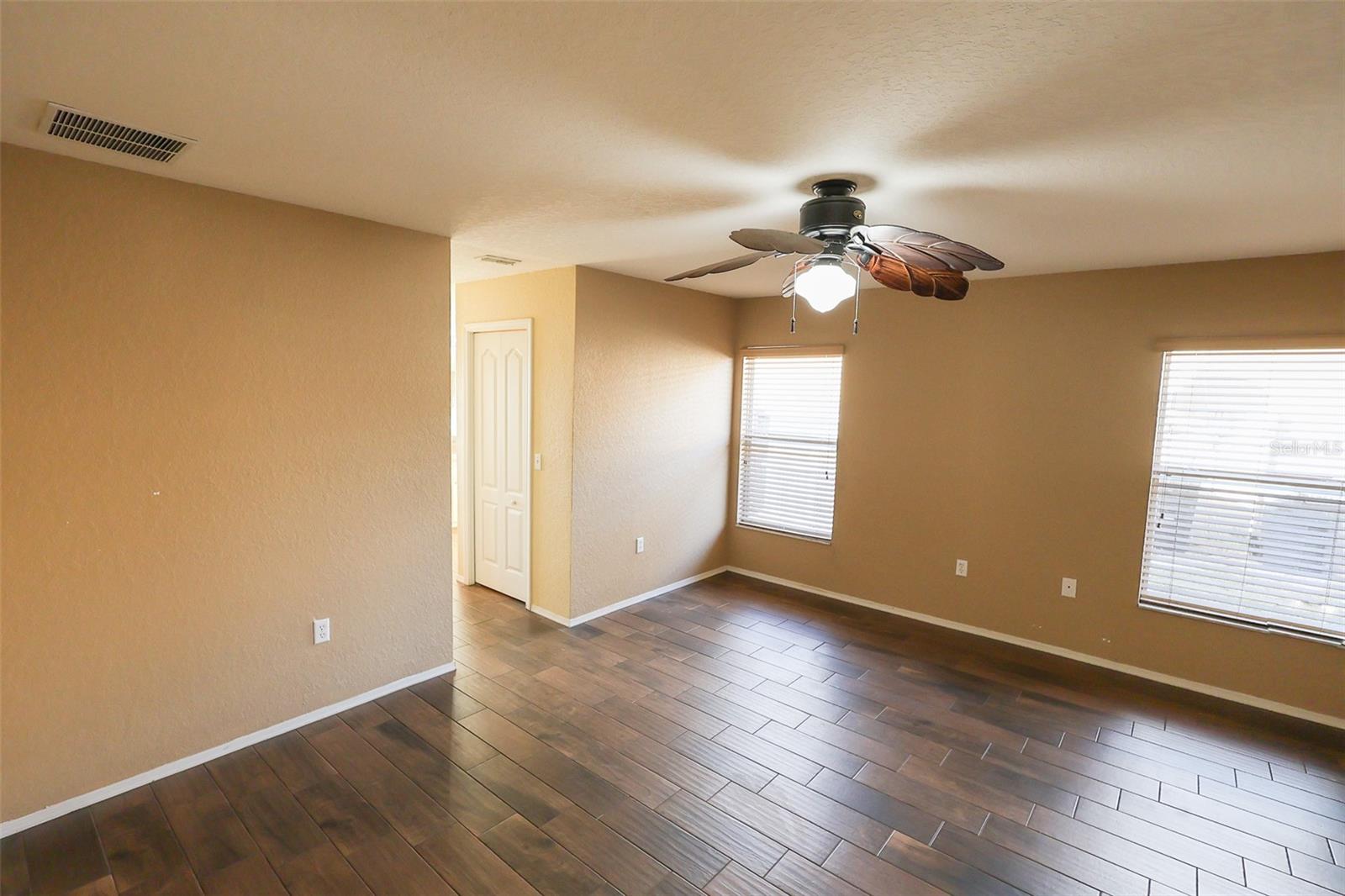 4652 MAGNOLIA PRESERVE LOOP