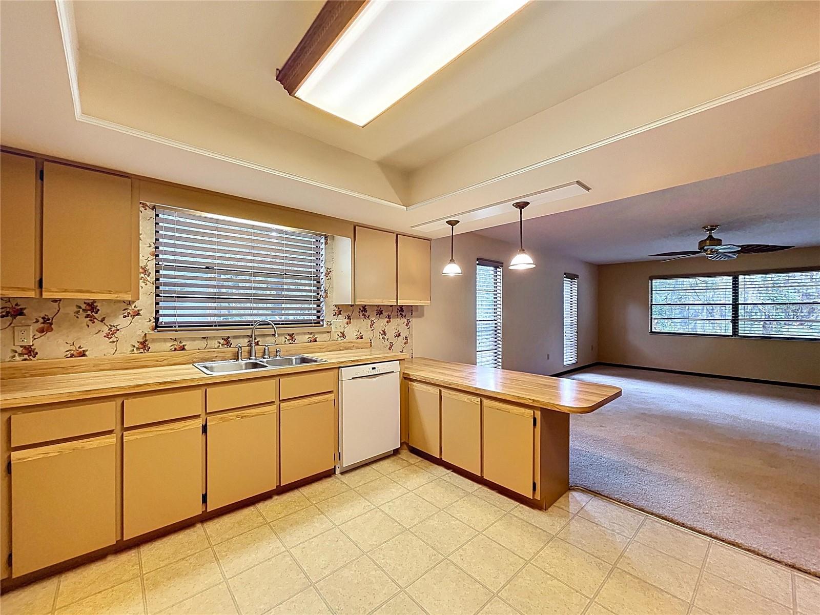 6763 TRAIL RIDGE DR #6763