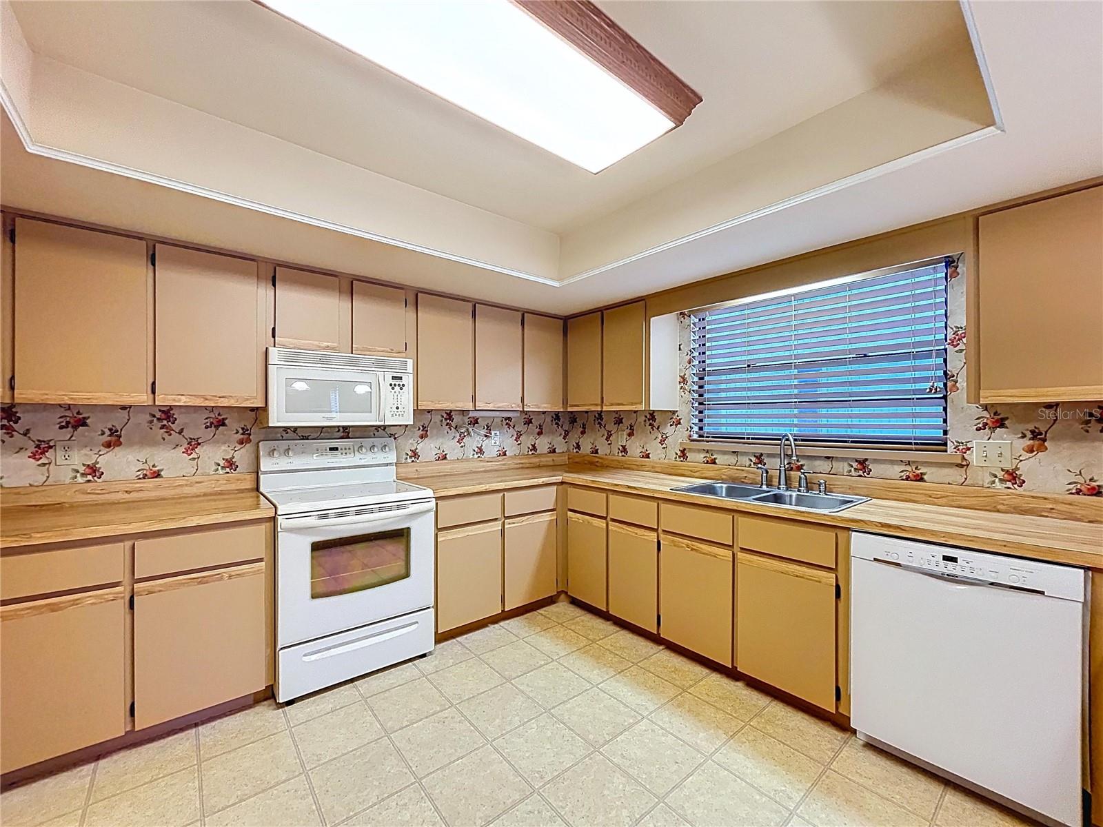 6763 TRAIL RIDGE DR #6763