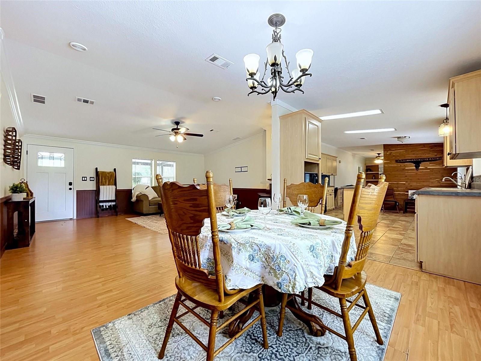 15210 ROUGH DIAMOND RANCH RD