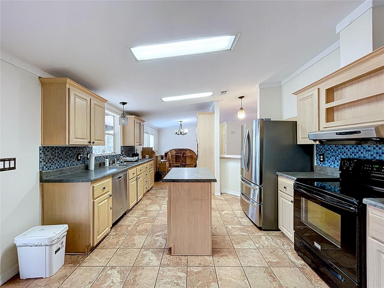 15210 ROUGH DIAMOND RANCH RD