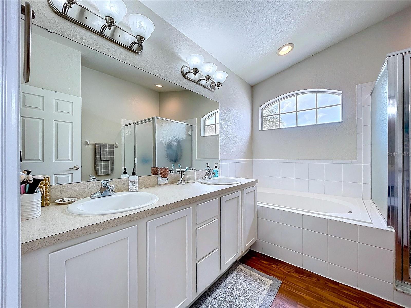 3660 SANDHILL CRANE DR