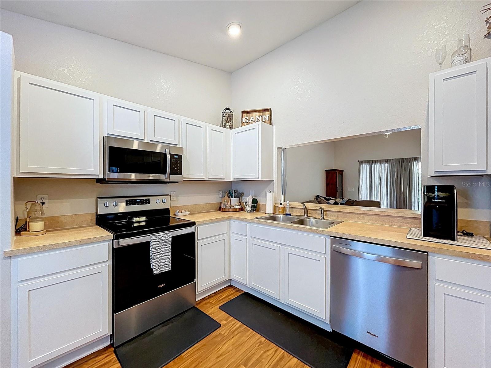 3660 SANDHILL CRANE DR