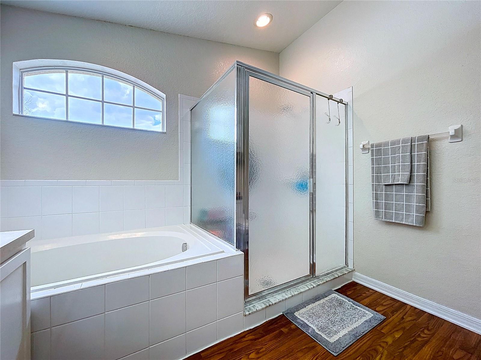 3660 SANDHILL CRANE DR