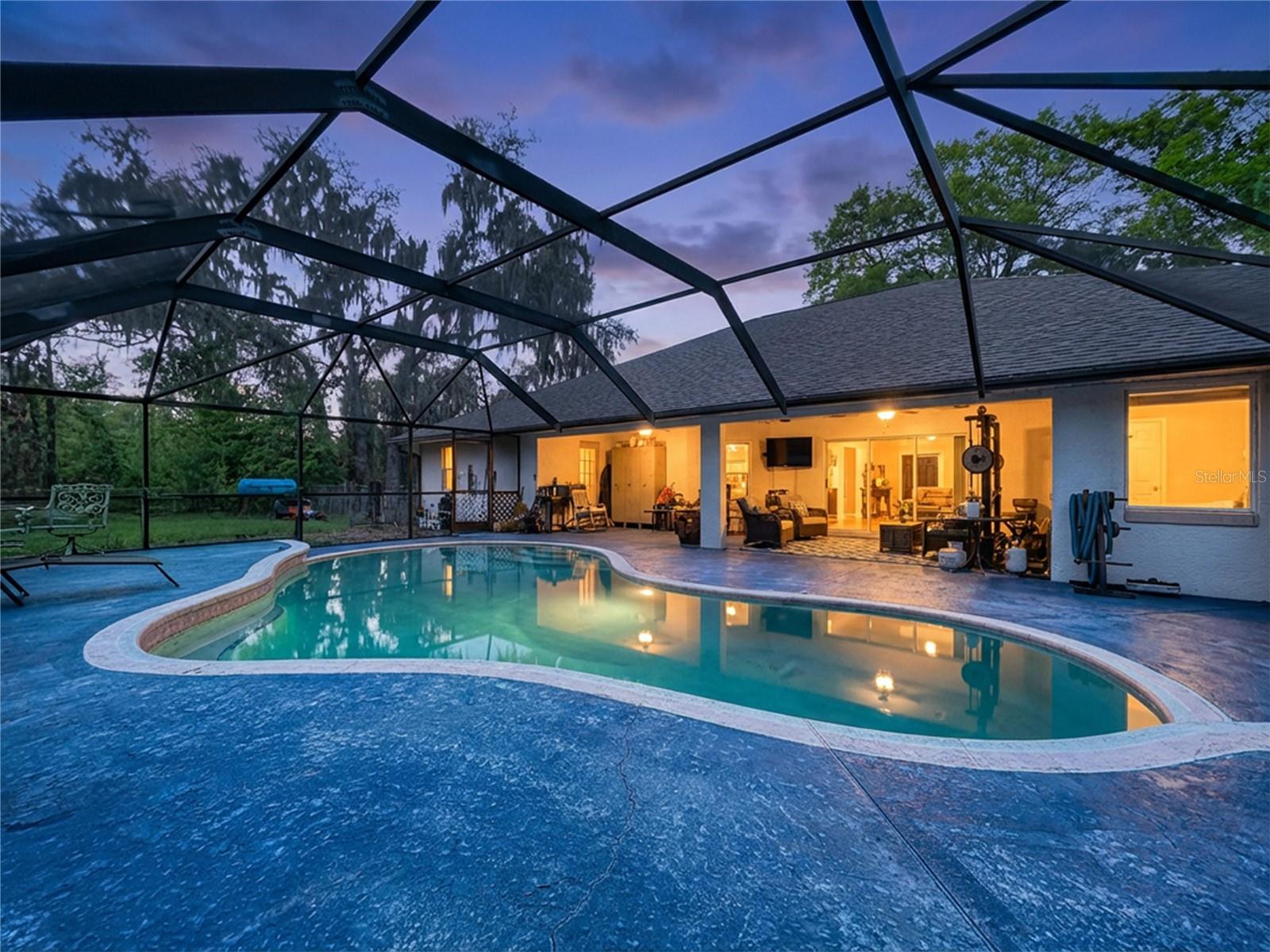 8402 SOUTHWOOD PINES ST