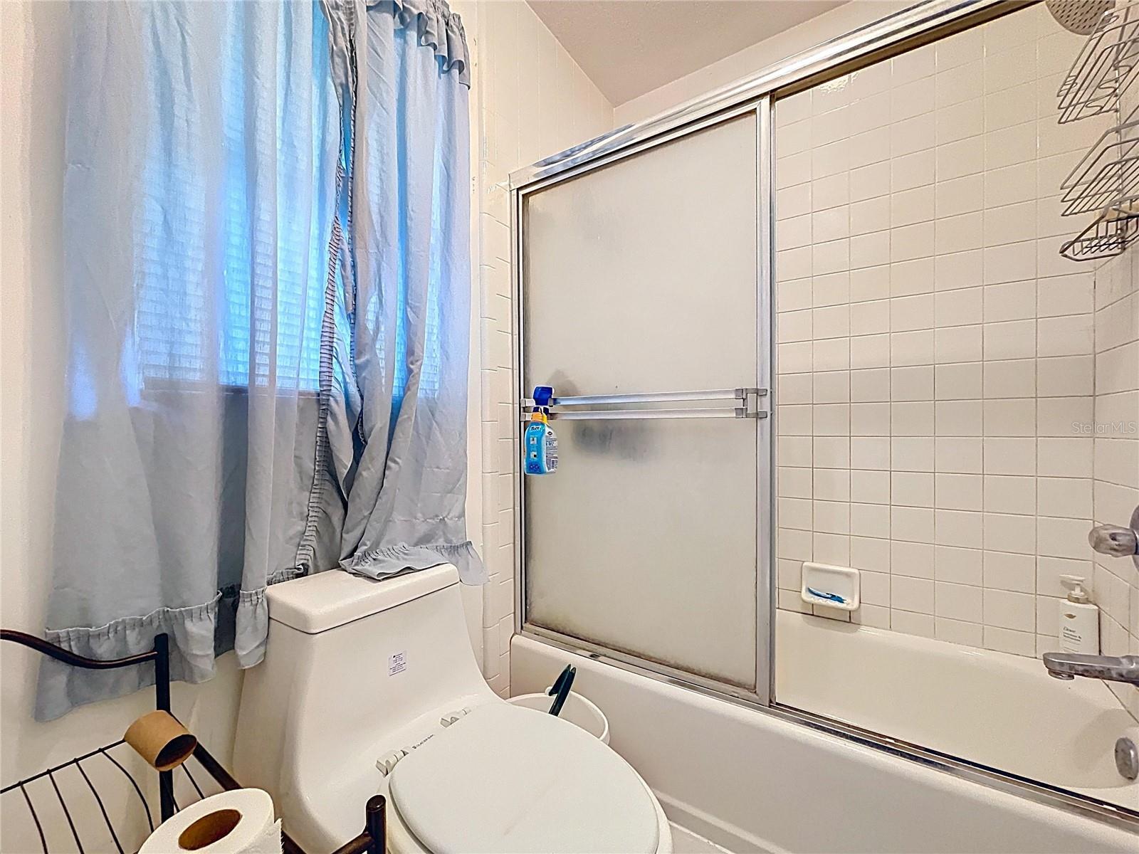 8402 SOUTHWOOD PINES ST