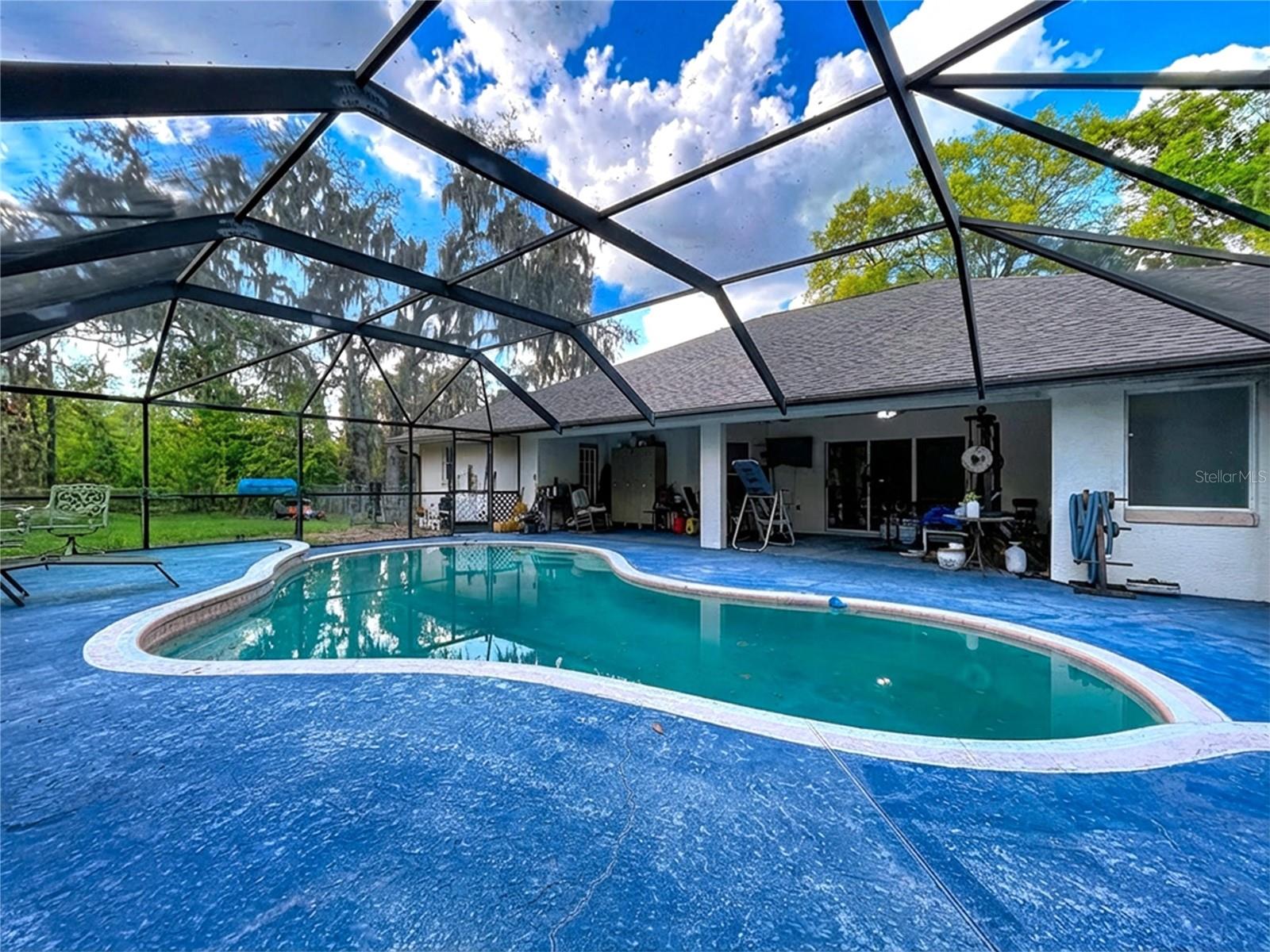 8402 SOUTHWOOD PINES ST