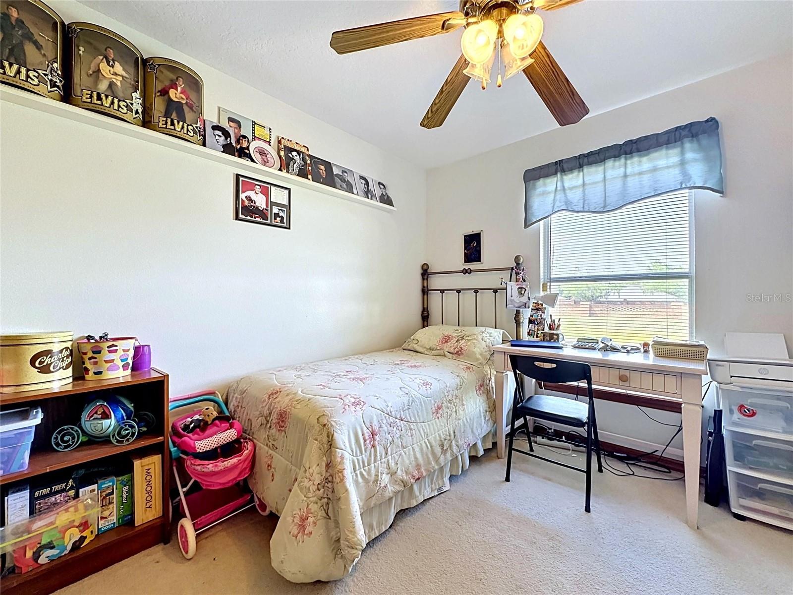 1681 E SPRING RIDGE CIR