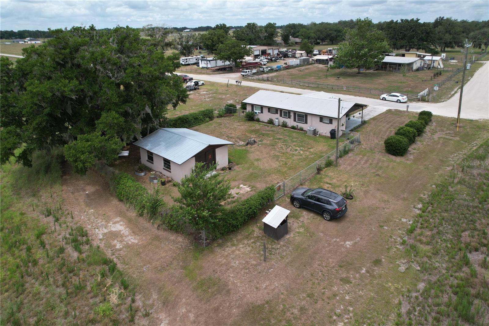 392 OLD DIXIE HWY