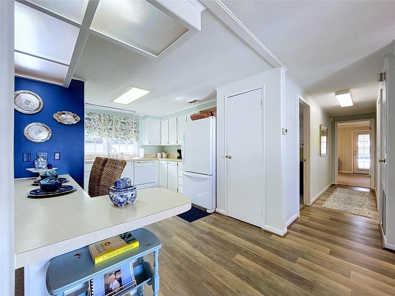 2055 S FLORAL AVE #192