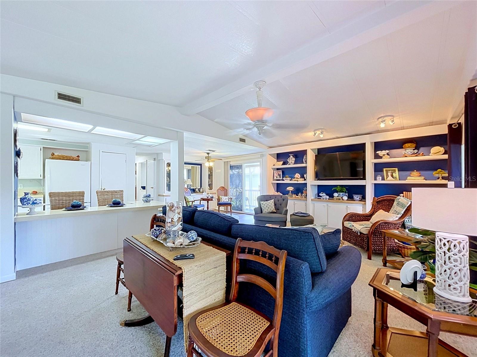 2055 S FLORAL AVE #192