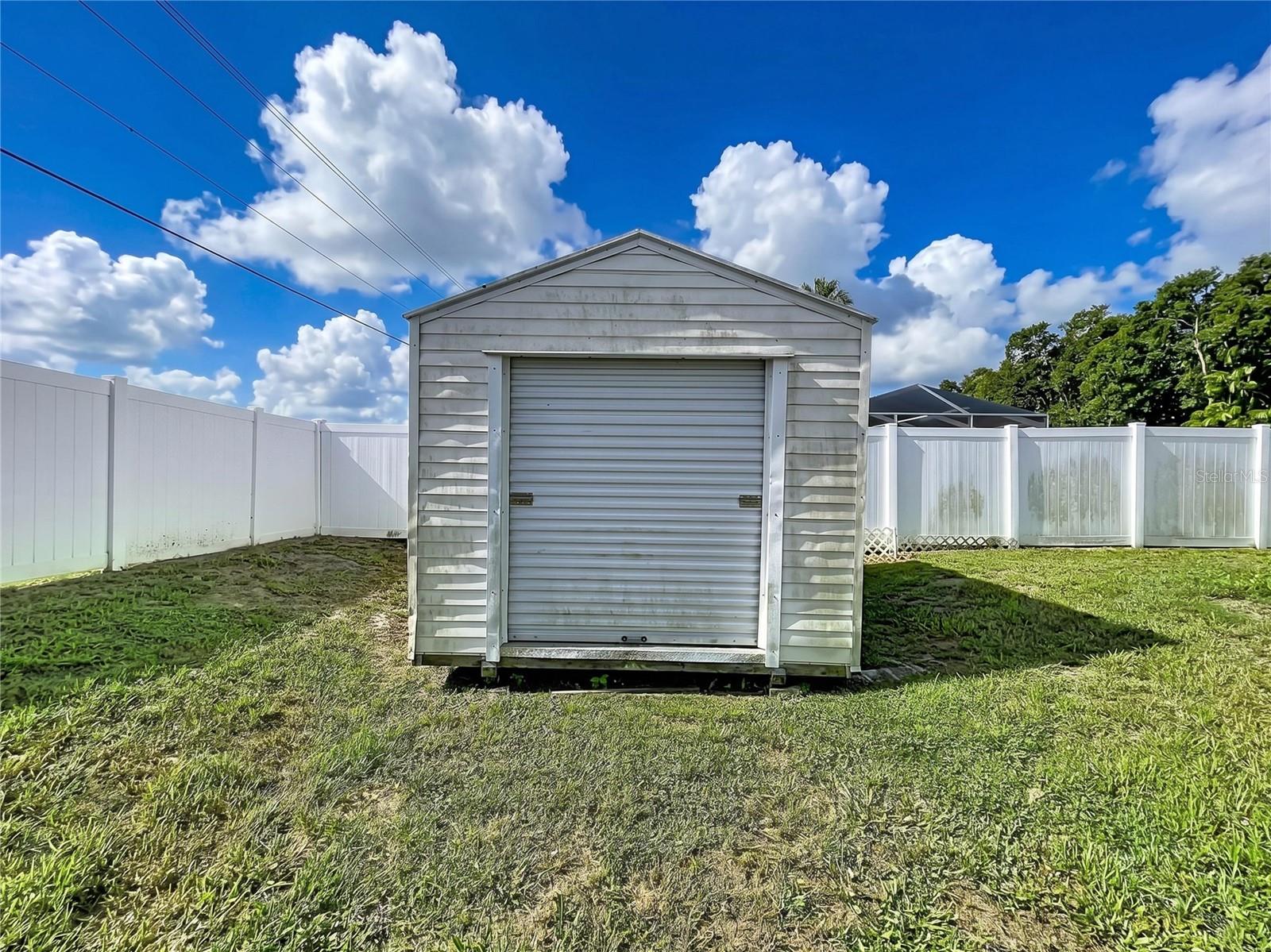 840 ARIETTA CIR