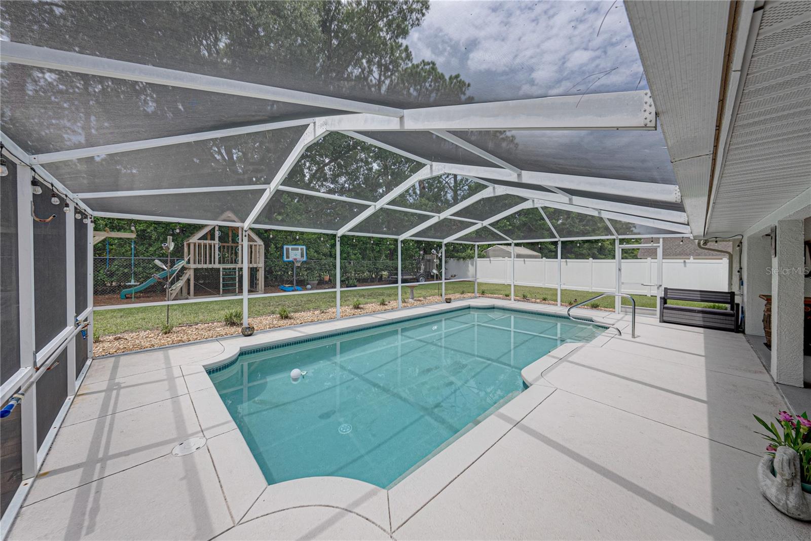 162 OLD NICHOLS CIR
