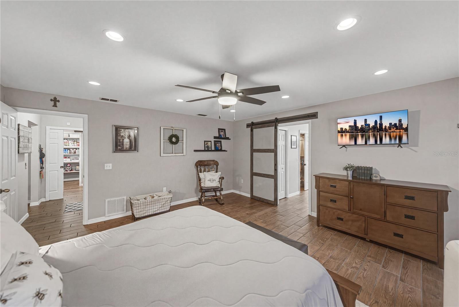 162 OLD NICHOLS CIR