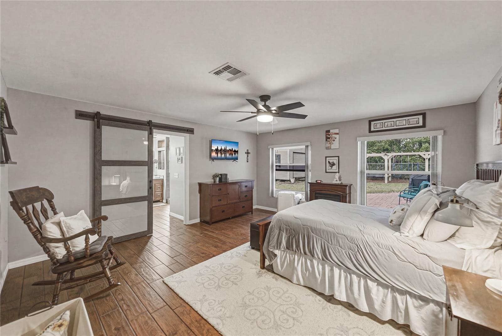 162 OLD NICHOLS CIR
