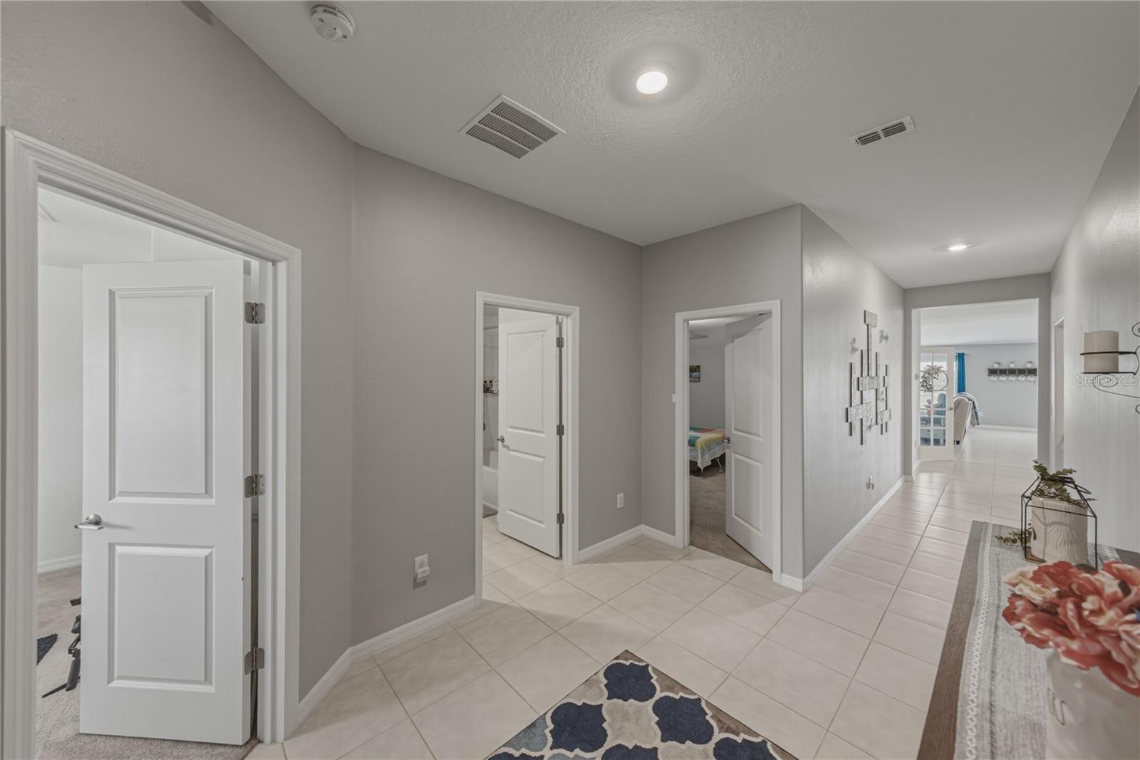2922 FLYING BLACKBIRD RD