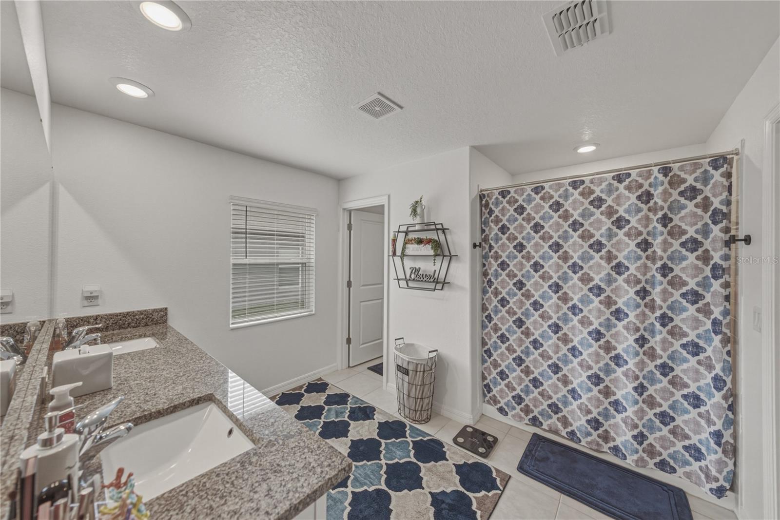 2922 FLYING BLACKBIRD RD