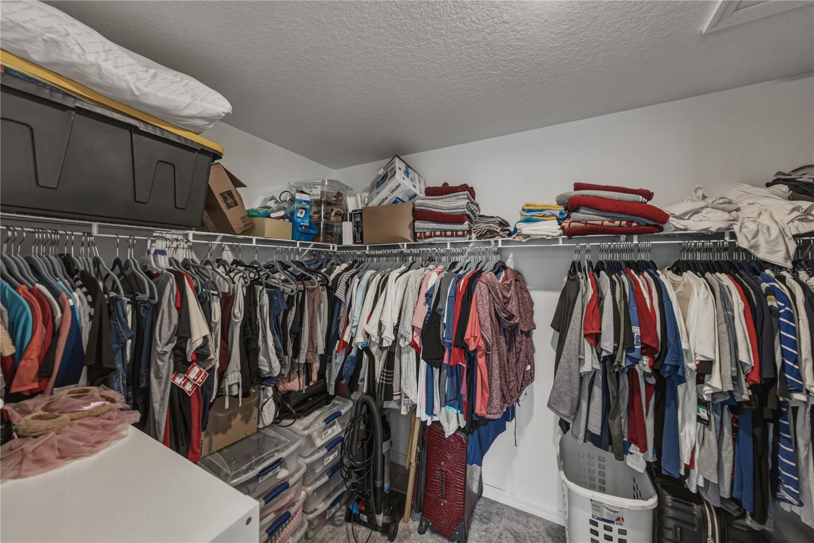 2922 FLYING BLACKBIRD RD