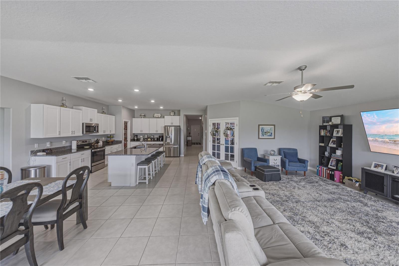 2922 FLYING BLACKBIRD RD