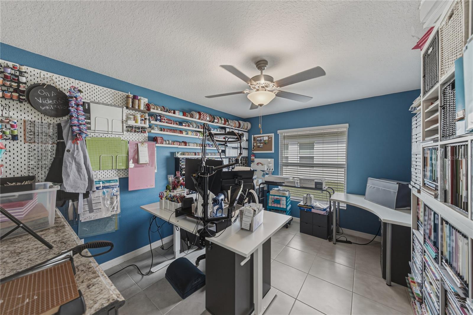 2922 FLYING BLACKBIRD RD