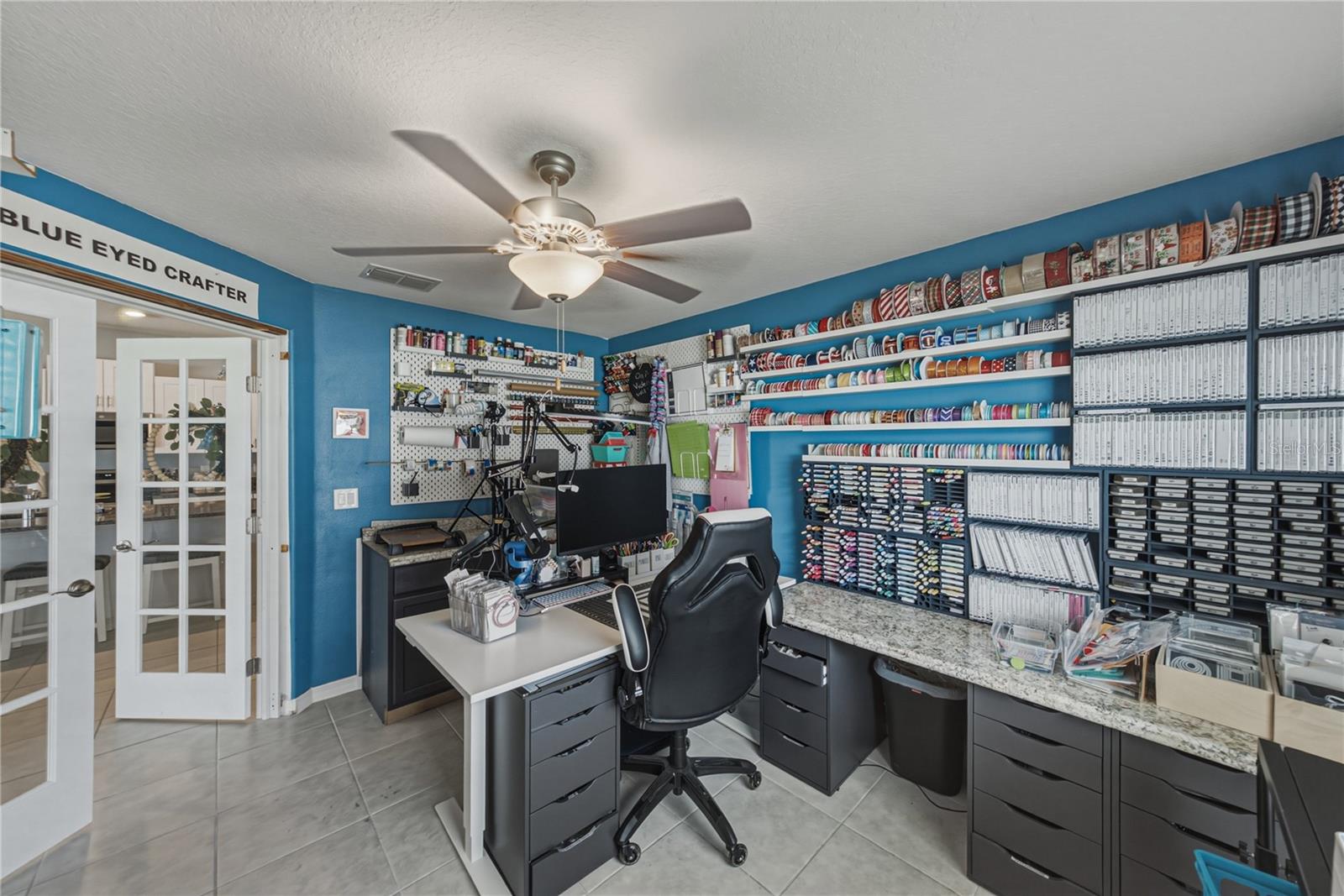 2922 FLYING BLACKBIRD RD